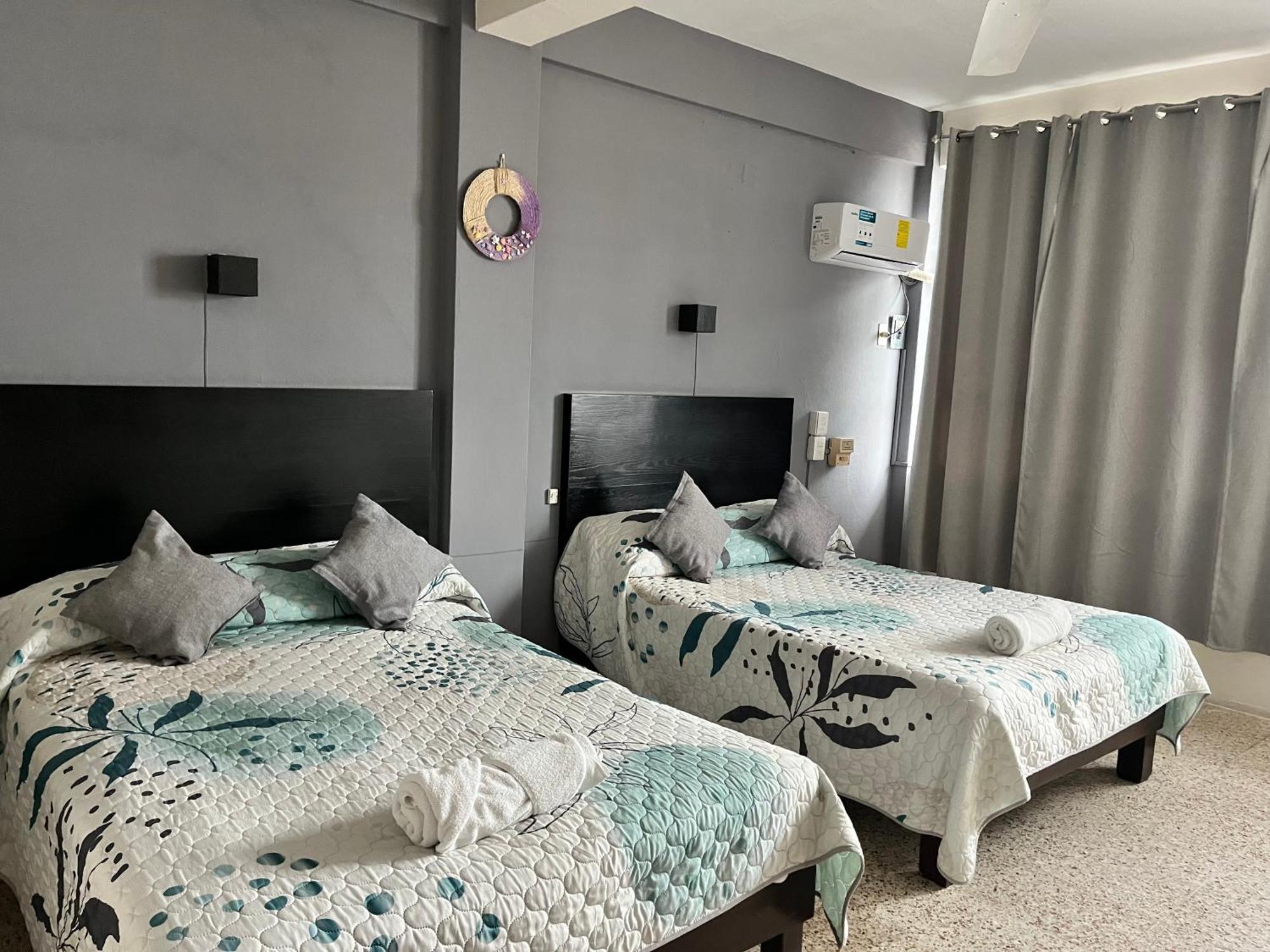 Hotel Las Brisas Катемако Екстериор снимка